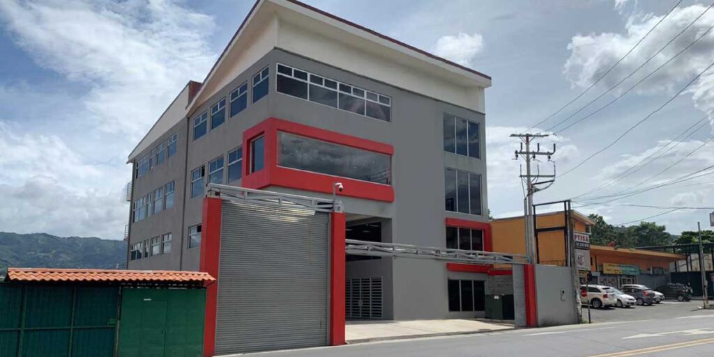 uniformes sublimados monarca en Costa Rica